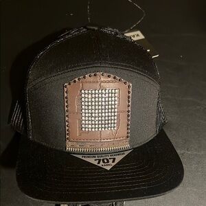Kamel Black and Brown Cap with Rhinestones